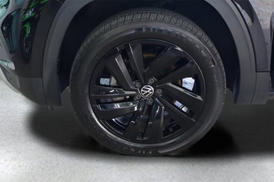 2022 Volkswagen Atlas Cross Sport 2.0T SE w/Technology