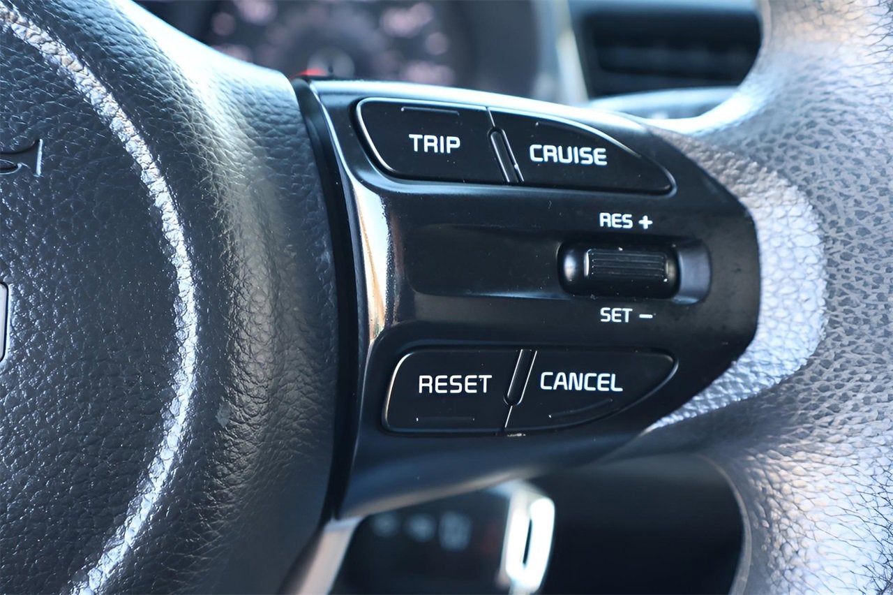 2023 Kia Rio 5-Door S