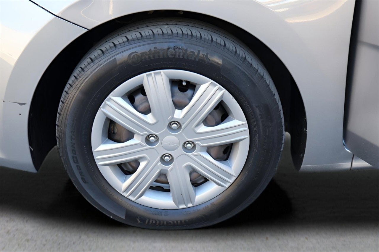 2023 Kia Rio 5-Door S