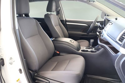 2018 Toyota Highlander LE
