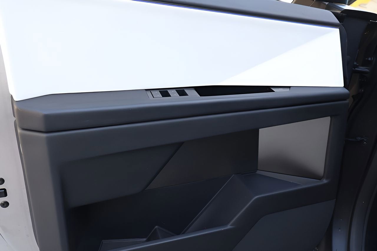 2024 Tesla Cybertruck Cyberbeast