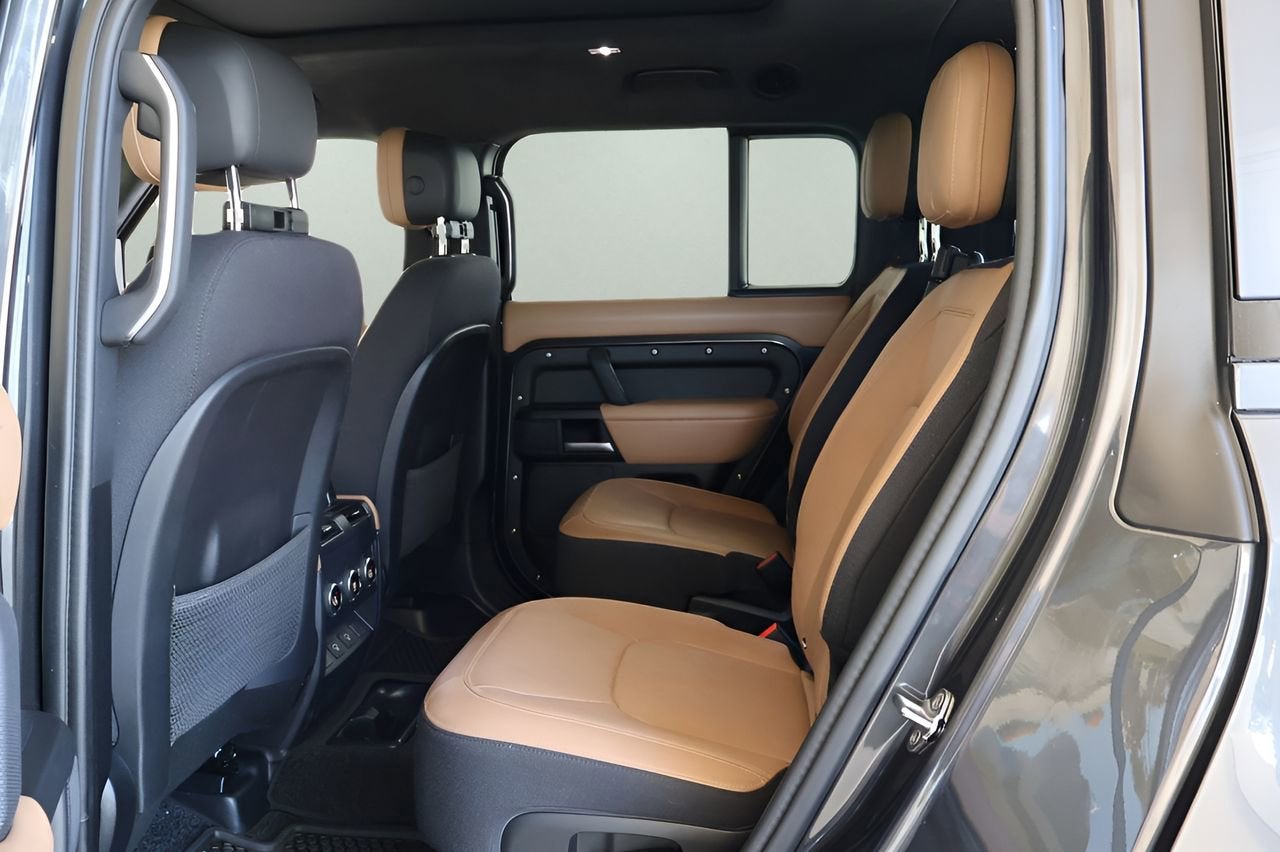 2025 Land Rover Defender V8