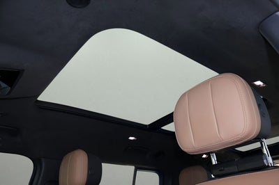 2025 Land Rover Defender V8