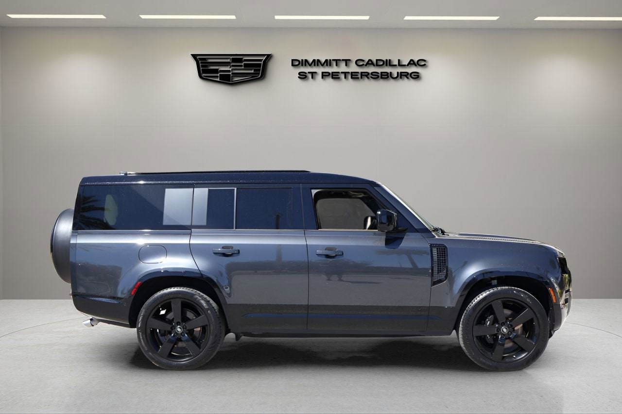 2025 Land Rover Defender V8