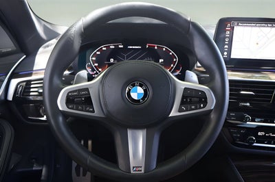 2022 BMW 5 Series M550i xDrive