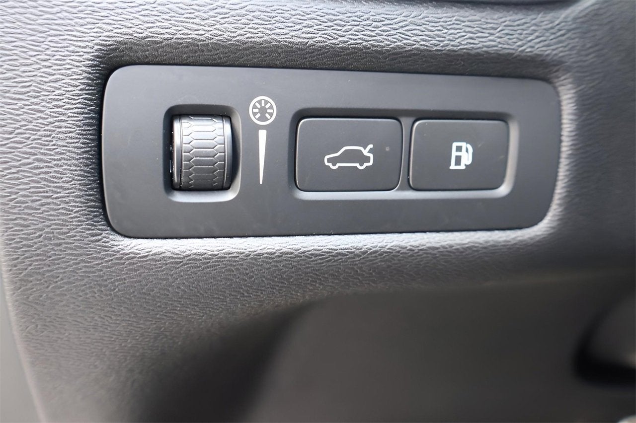 2018 Volvo XC60 R-Design