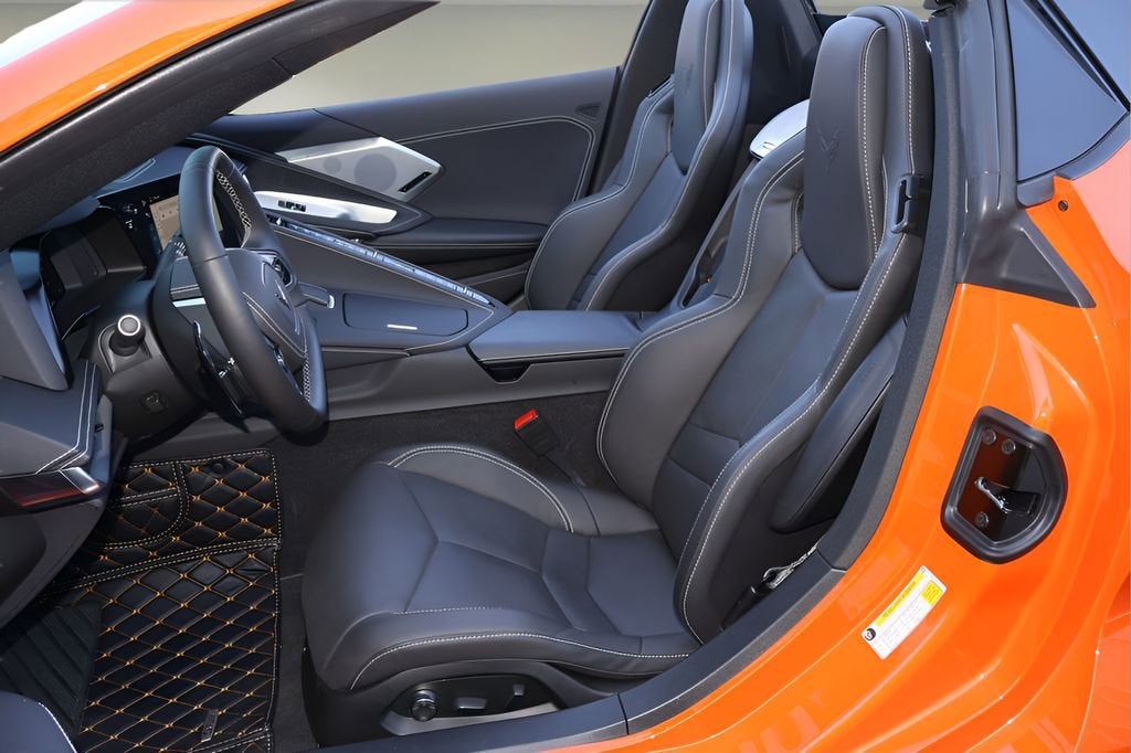 2025 Chevrolet Corvette Stingray 2LT