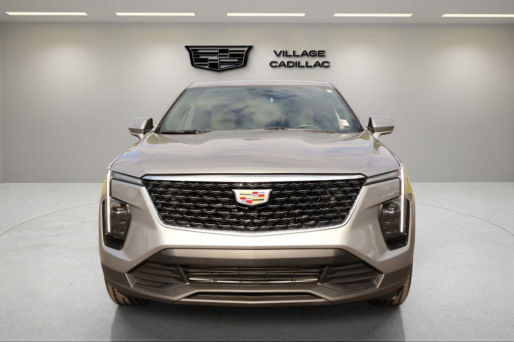 2024 Cadillac XT4 Luxury