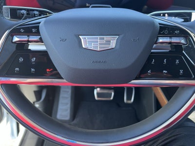 2026 Cadillac VISTIQ Luxury