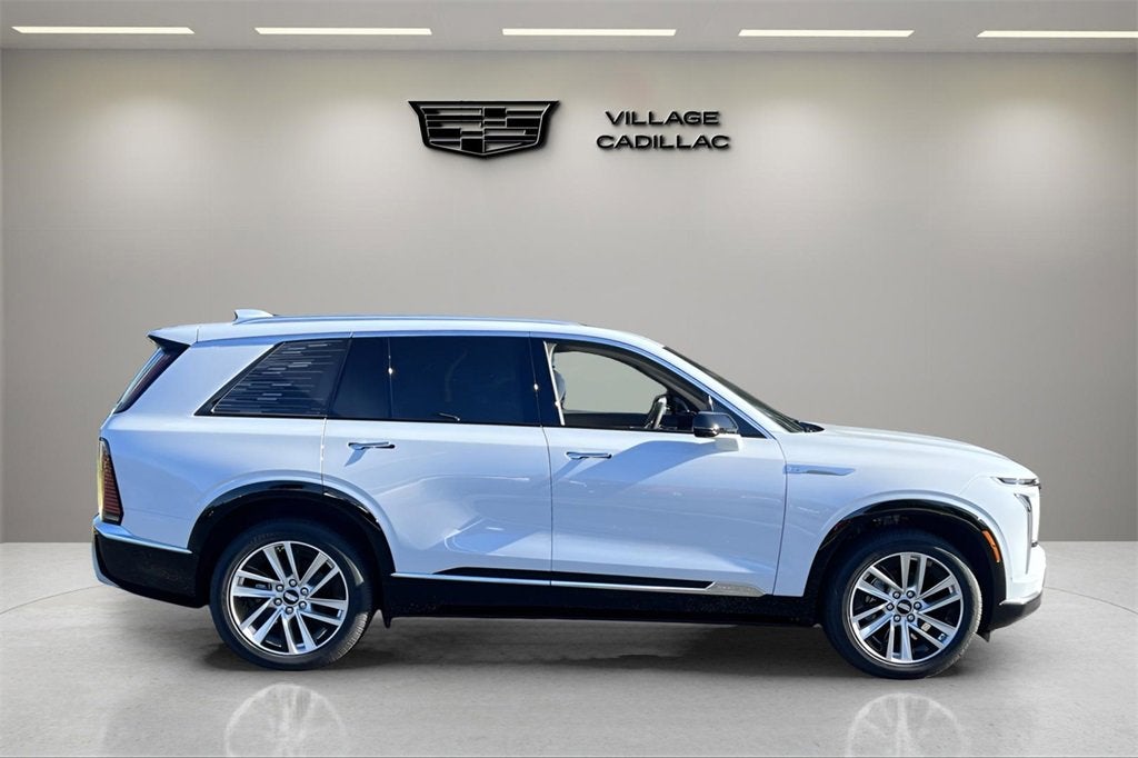 2026 Cadillac VISTIQ Luxury