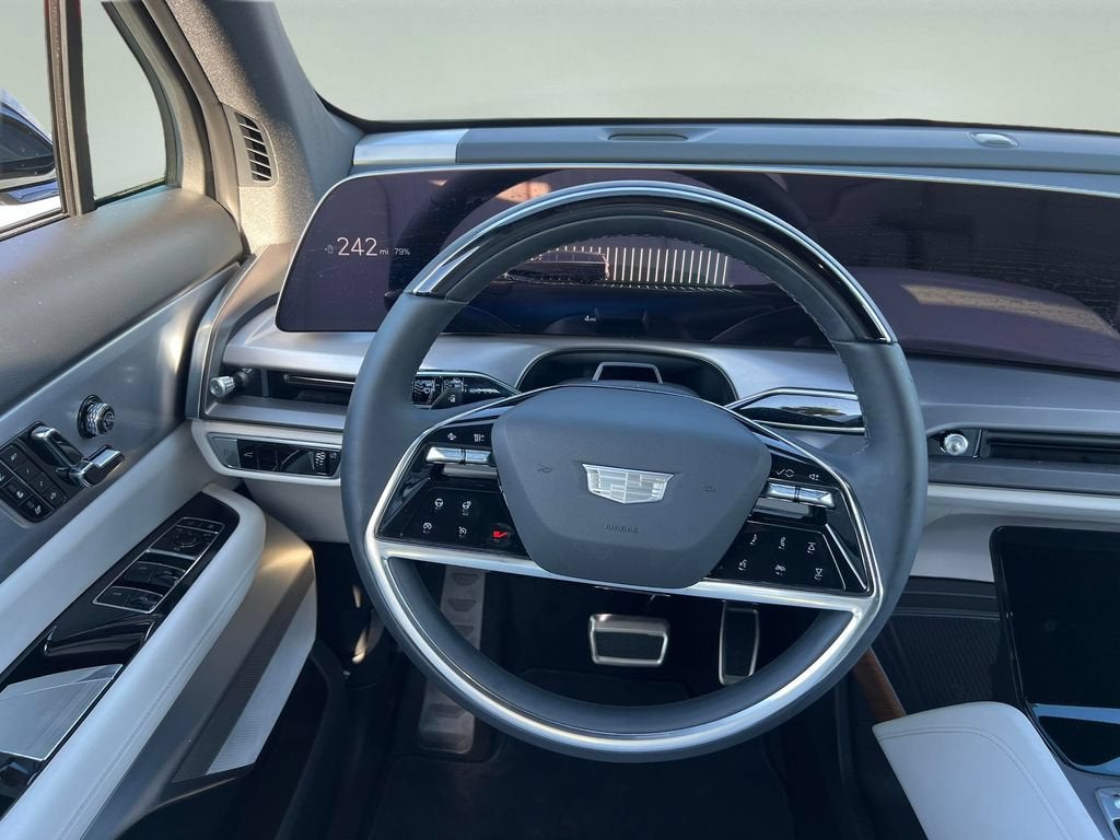 2027 Cadillac VISTIQ Luxury