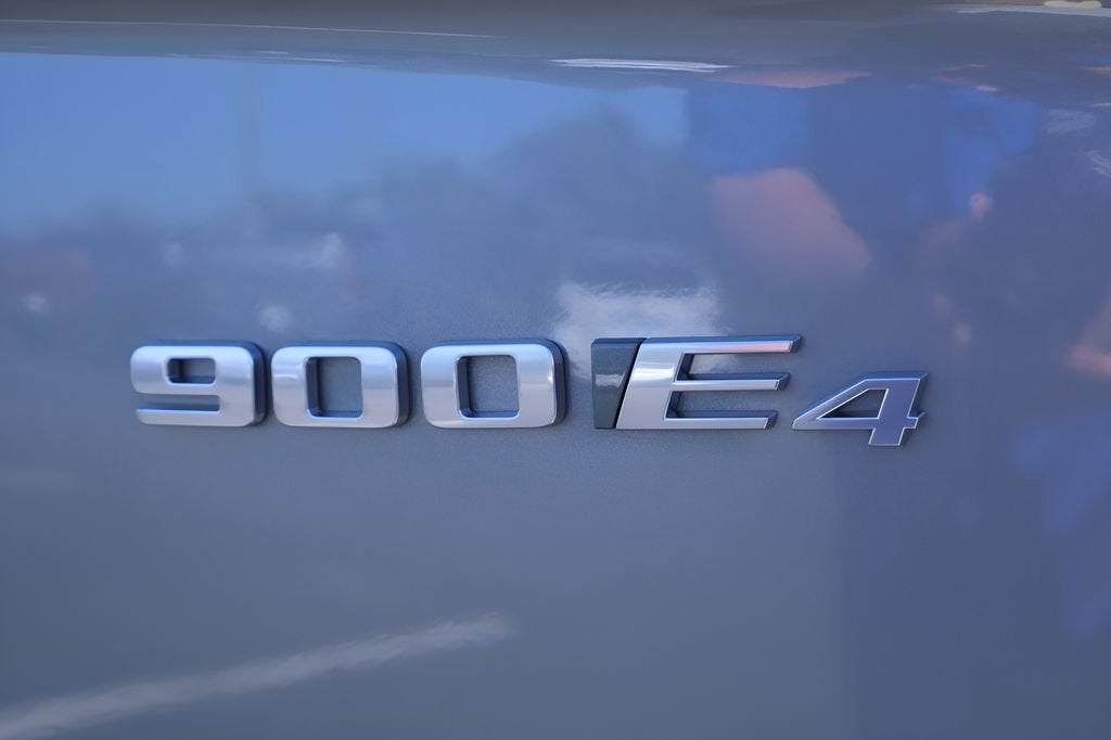 2026 Cadillac VISTIQ Premium Luxury