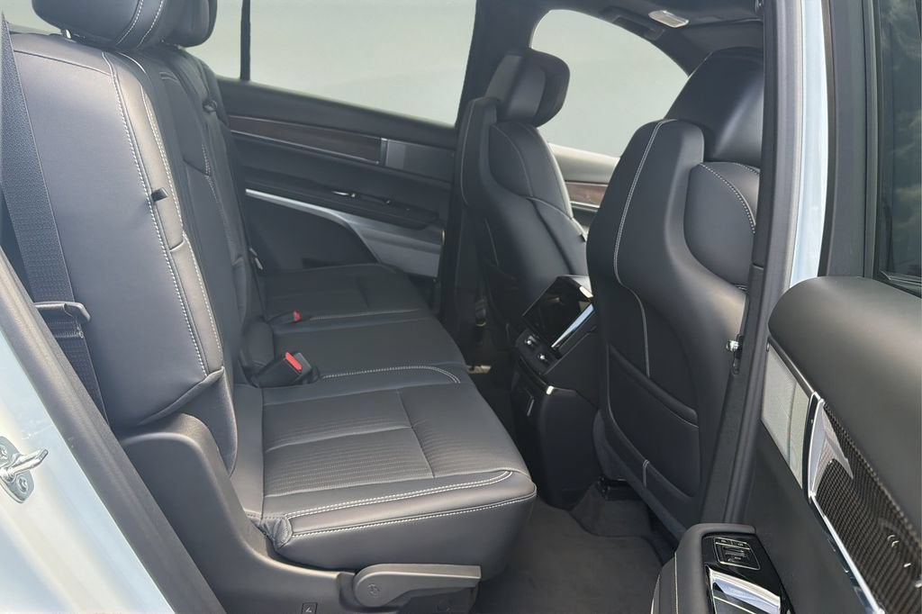 2027 Cadillac VISTIQ Sport