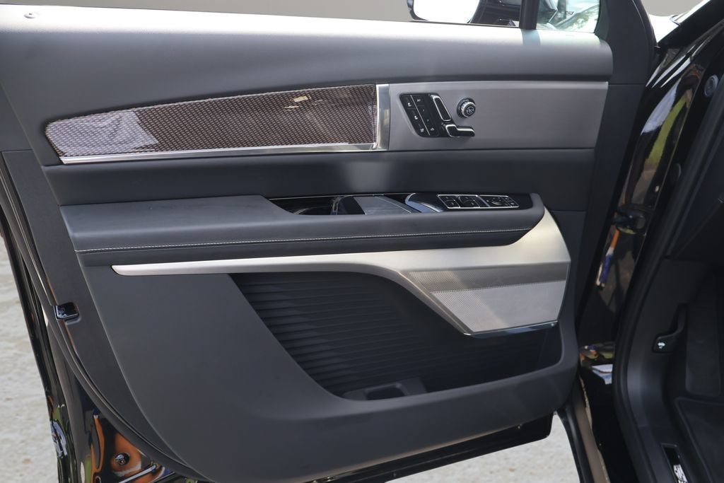 2027 Cadillac VISTIQ Sport