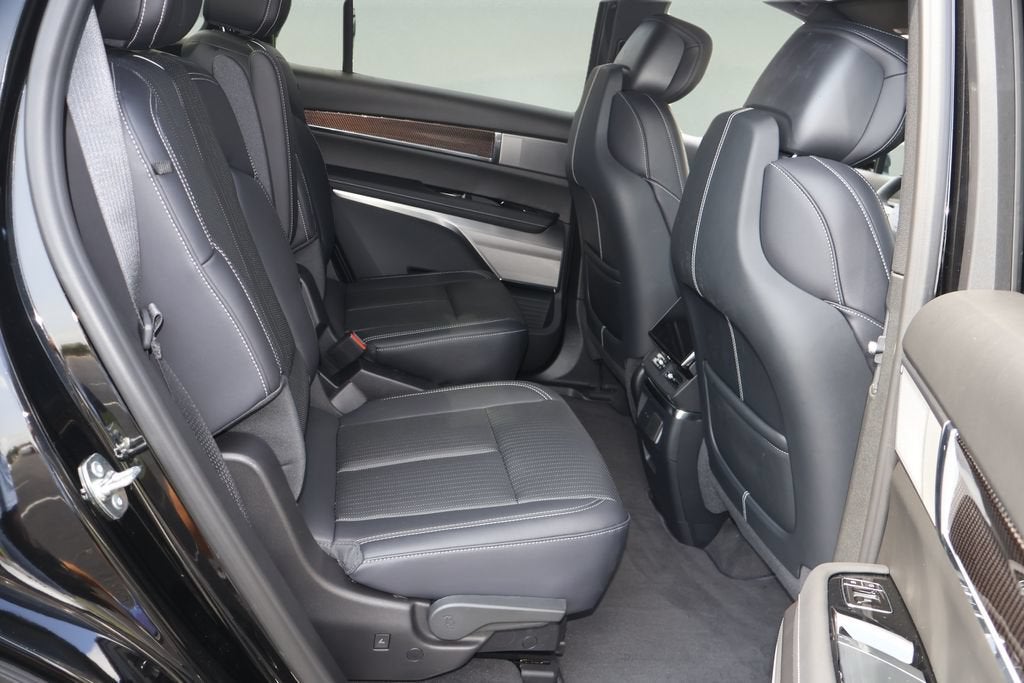 2027 Cadillac VISTIQ Sport