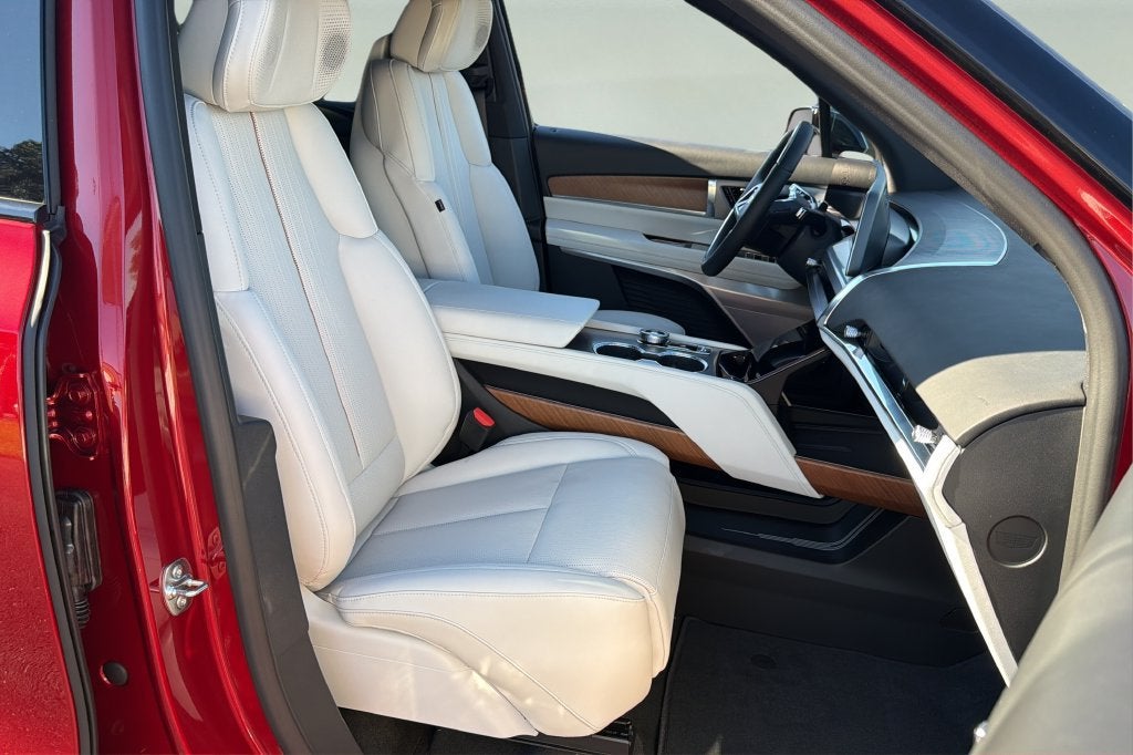 2027 Cadillac VISTIQ Sport