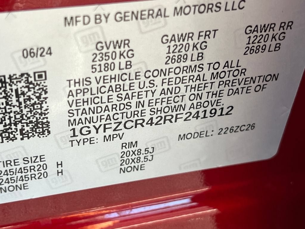 2024 Cadillac XT4 Premium Luxury