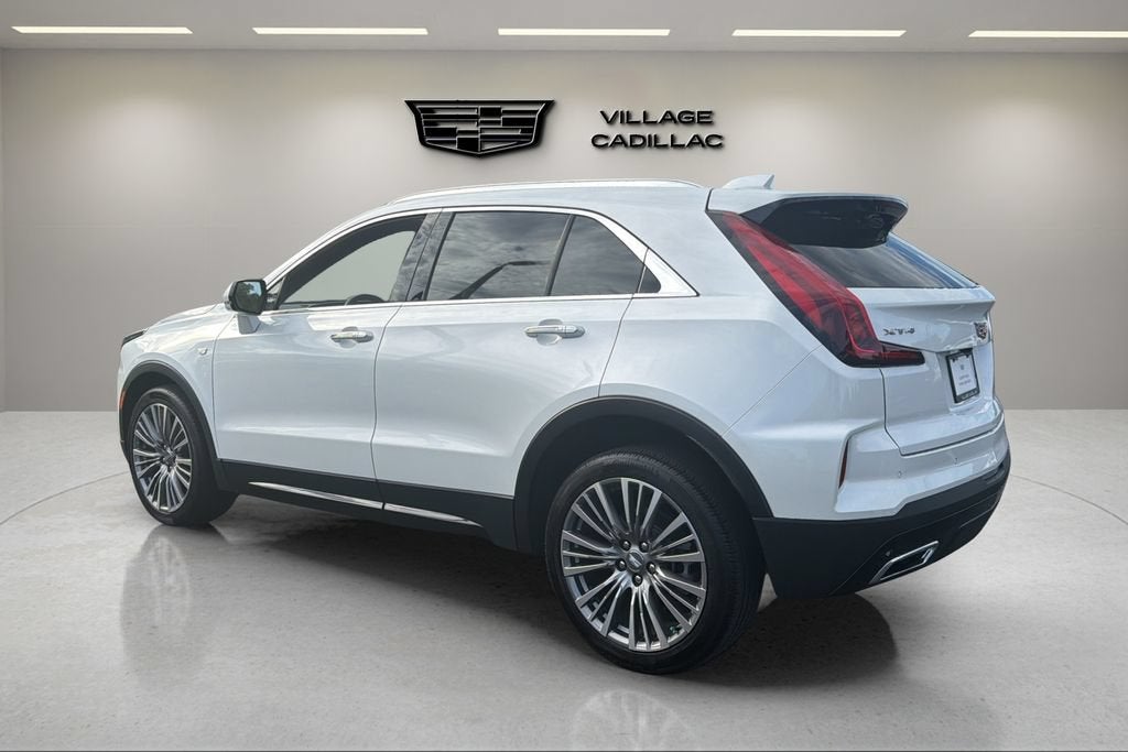 2024 Cadillac XT4 Premium Luxury