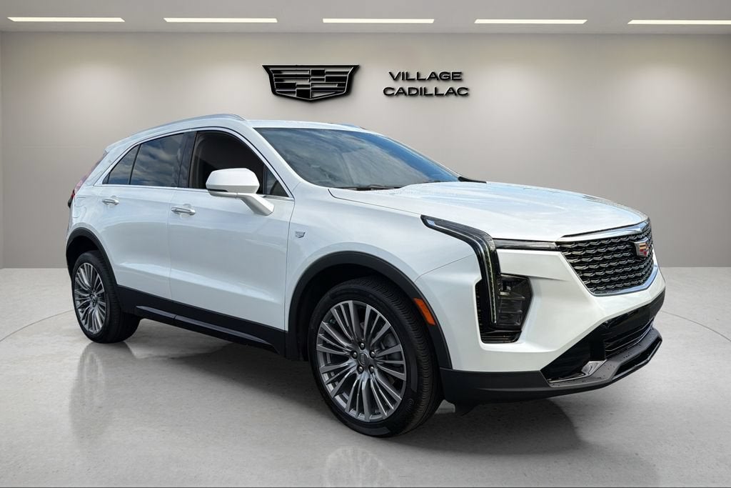 2024 Cadillac XT4 Premium Luxury