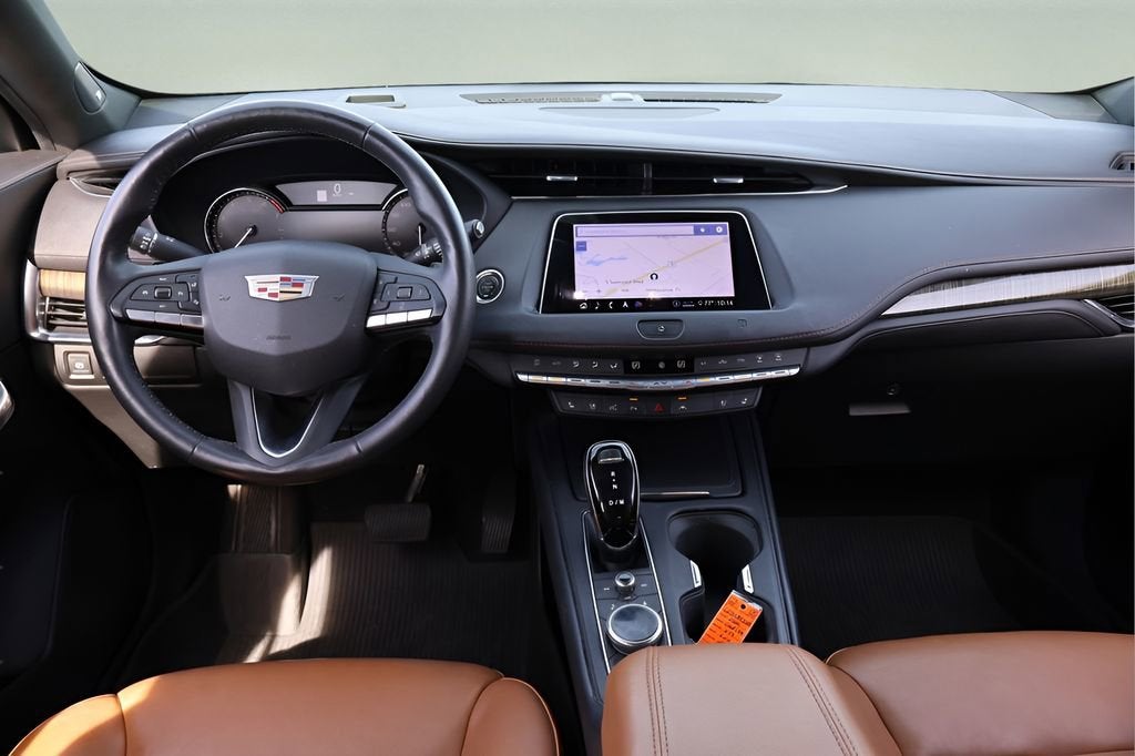 2020 Cadillac XT4 AWD Premium Luxury