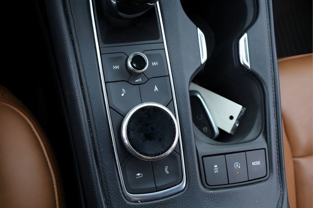 2020 Cadillac XT4 AWD Premium Luxury