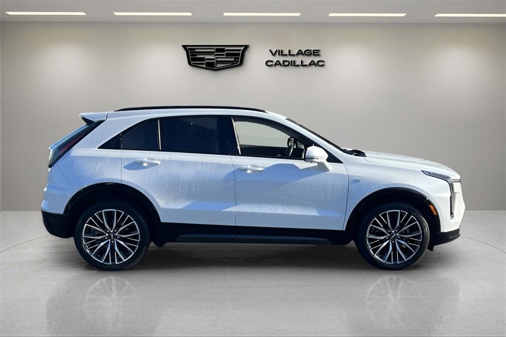 2024 Cadillac XT4 Sport