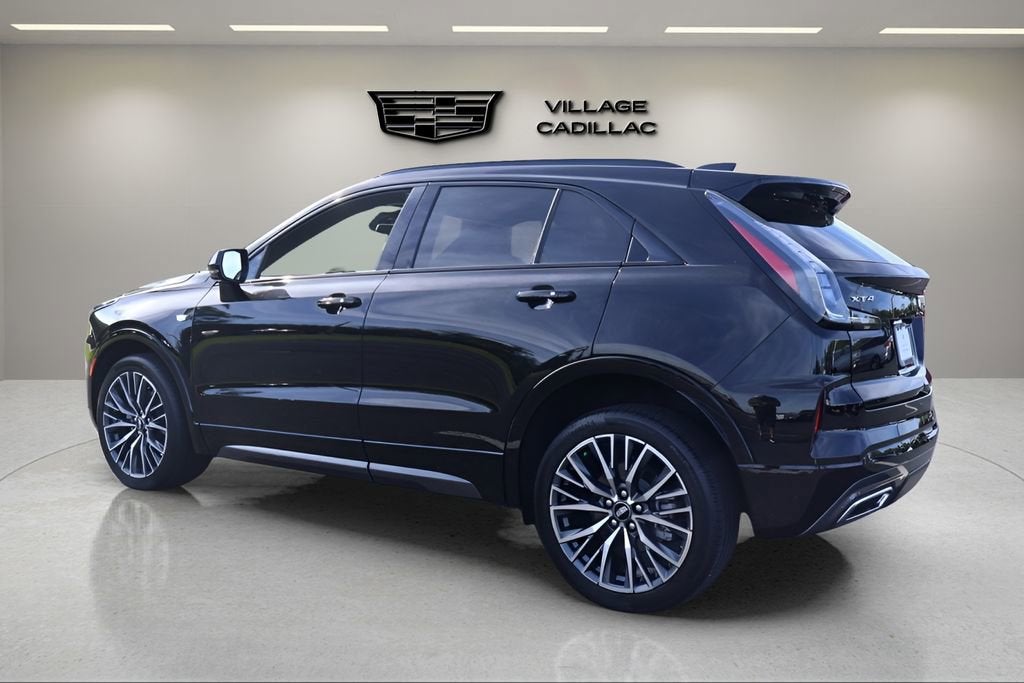 2024 Cadillac XT4 Sport