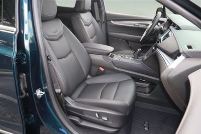 2026 Cadillac XT5 Luxury