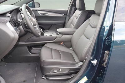 2026 Cadillac XT5 Luxury