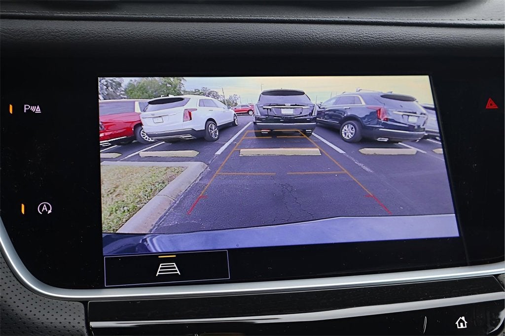 2026 Cadillac XT5 Luxury