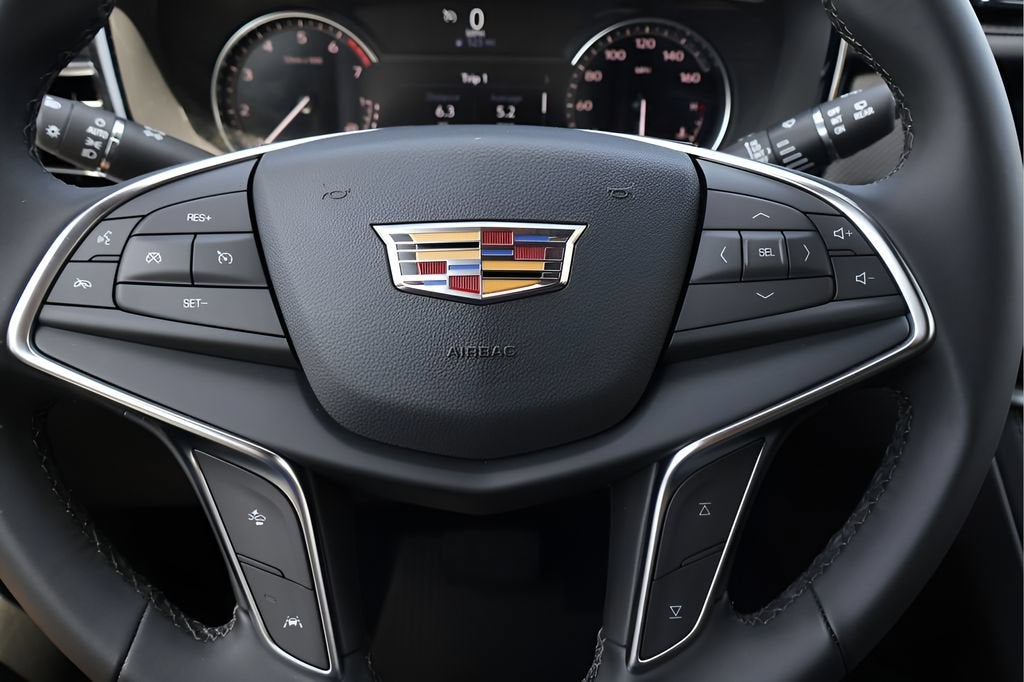 2026 Cadillac XT5 Luxury