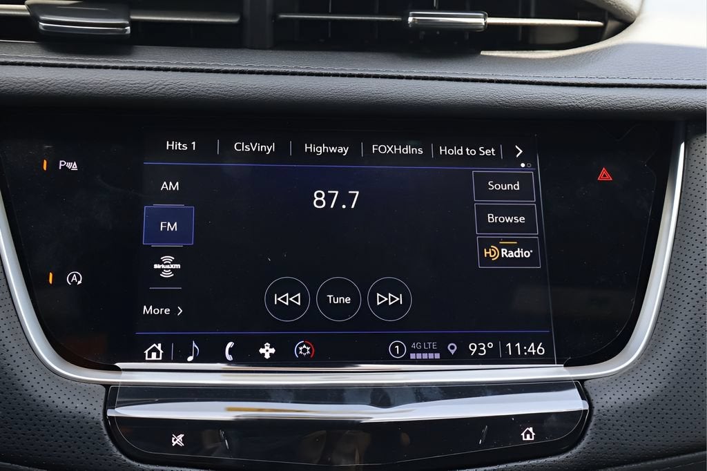 2026 Cadillac XT5 Luxury