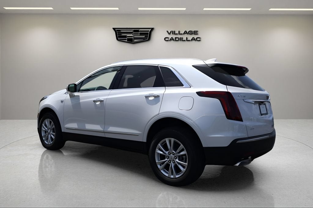 2026 Cadillac XT5 Luxury