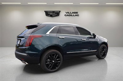 2026 Cadillac XT5 Luxury
