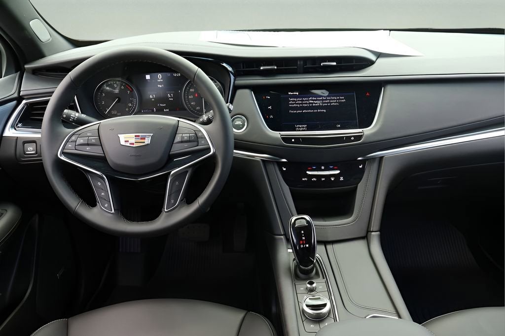 2026 Cadillac XT5 Premium Luxury