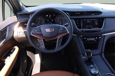 2026 Cadillac XT5 Premium Luxury