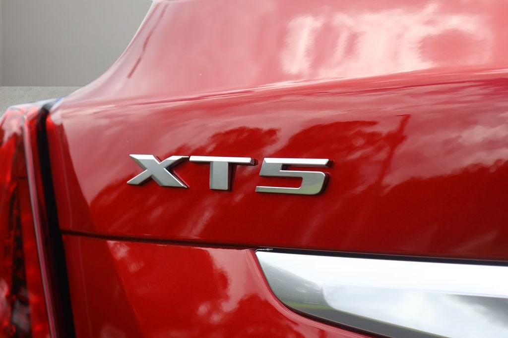 2026 Cadillac XT5 Premium Luxury