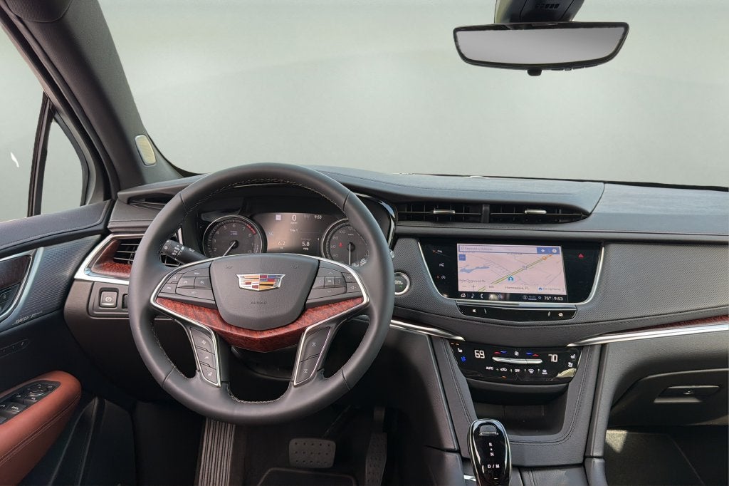2026 Cadillac XT5 Premium Luxury