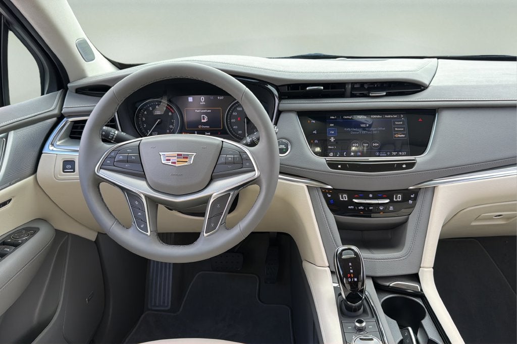 2026 Cadillac XT5 Premium Luxury