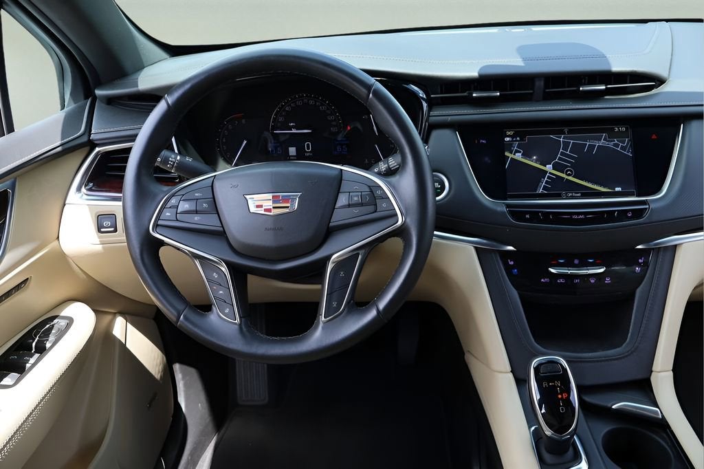 2018 Cadillac XT5 Premium Luxury FWD