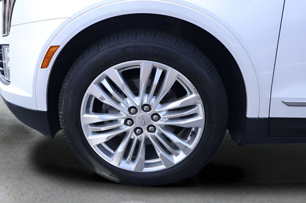 2018 Cadillac XT5 Premium Luxury FWD
