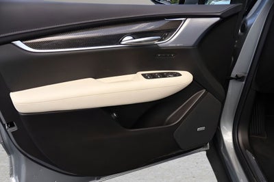 2026 Cadillac XT5 Sport