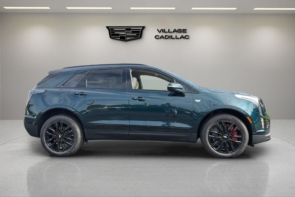 2026 Cadillac XT5 Sport