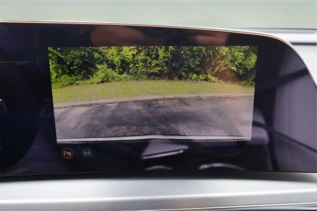 2025 Cadillac LYRIQ Luxury 1