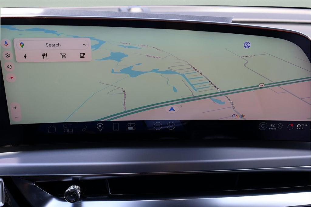 2025 Cadillac LYRIQ Luxury 1