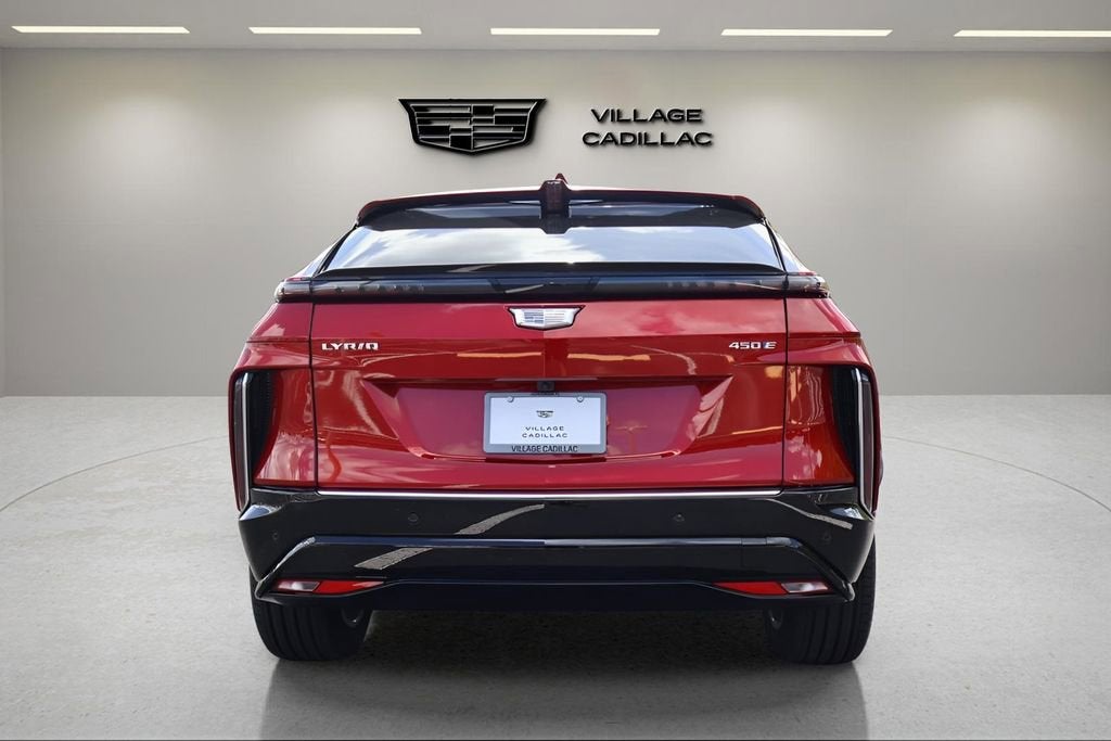 2025 Cadillac LYRIQ Luxury 1