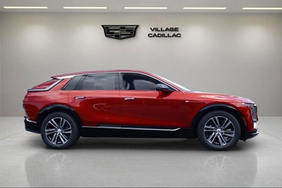 2025 Cadillac LYRIQ Luxury 1