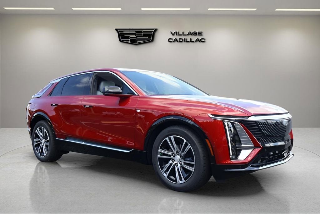 2025 Cadillac LYRIQ Luxury 1