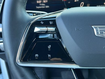 2025 Cadillac LYRIQ Luxury 1