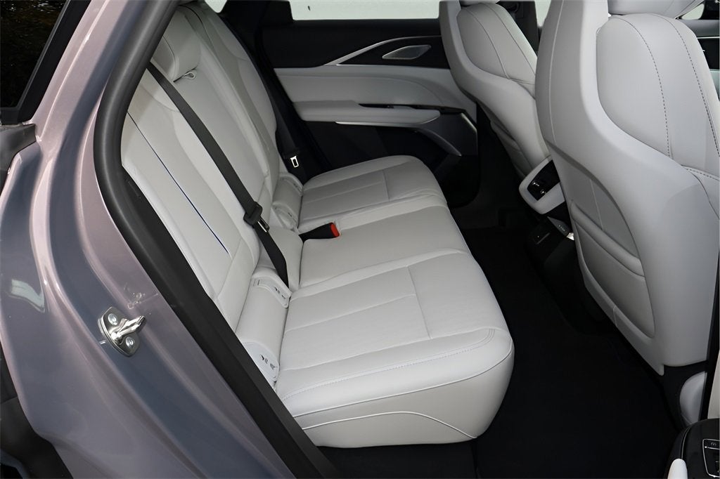 2026 Cadillac LYRIQ Premium Luxury